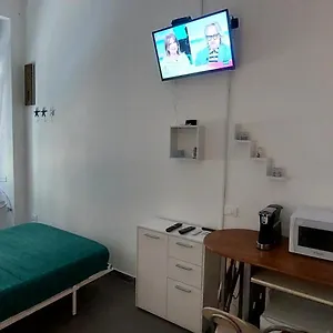https://la-nicchia-cinque-terre.hotelitalianriviera.com