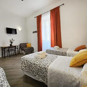 https://myomax.it-romehotels.com
