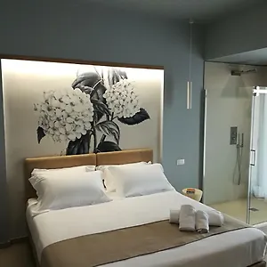 https://villa-sece-luxury-rooms.sicilyhotelsitaly.net